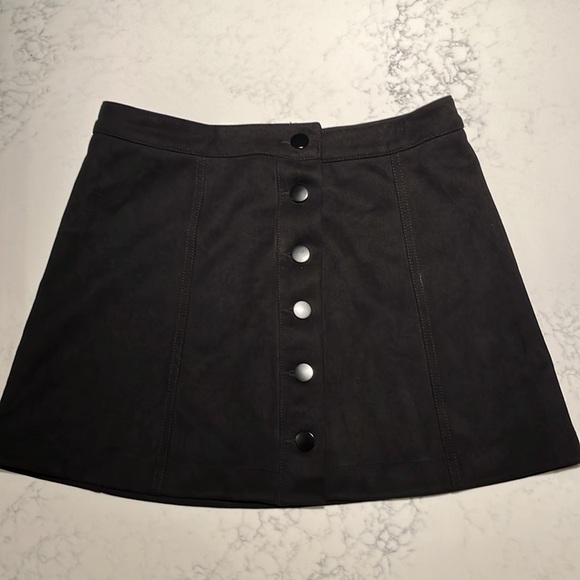CLOSET CLEAN OUT Suede Button Skater Skirt - pant size 29 - Picture 4 of 9